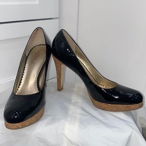JESSICA SIMPSON: size 10 heels